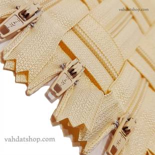 زیپ 20 سانت دنده 3 کرم کد 125 بسته ای