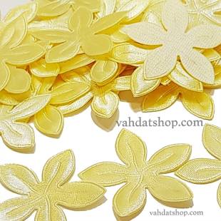 شکوفه پارچه ای ساتن کرمی شکوفه پارچه ای ساتن کرمی