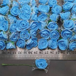گل رز فومی کوچک آبی